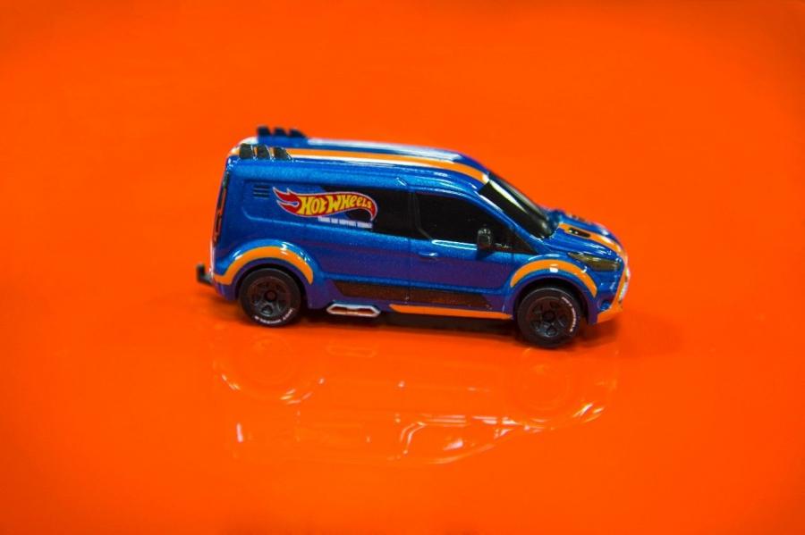  Ford Transit Connect Hot Wheels 2013 года  (фото 10 из 20)